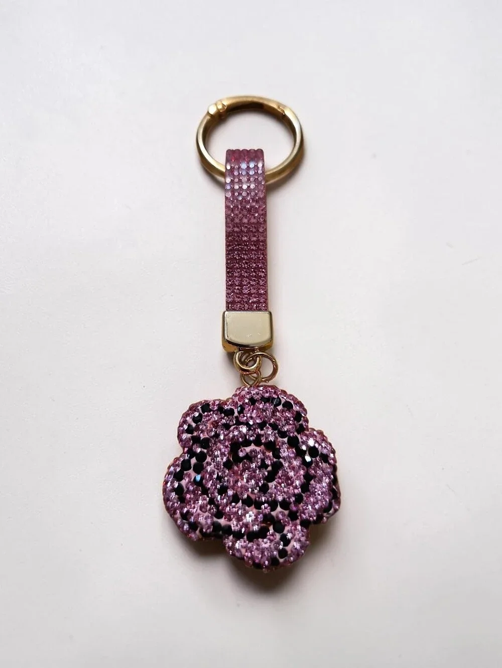 Sassified Boutique Nwt Pink Crystal Flower Keychain Charm